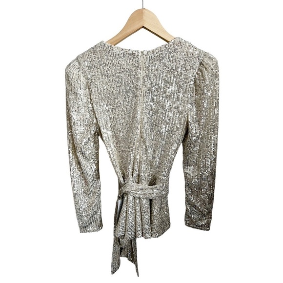 Nwt Eliza J Stretch Sequin Long Sleeve Surplice V-Neck Tie Waist Faux Wrap Top 6 - Picture 9 of 11